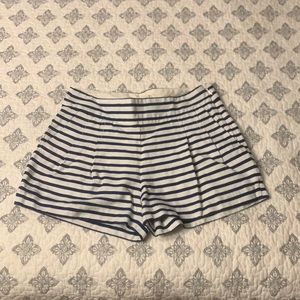 J.CREW shorts they are size 00